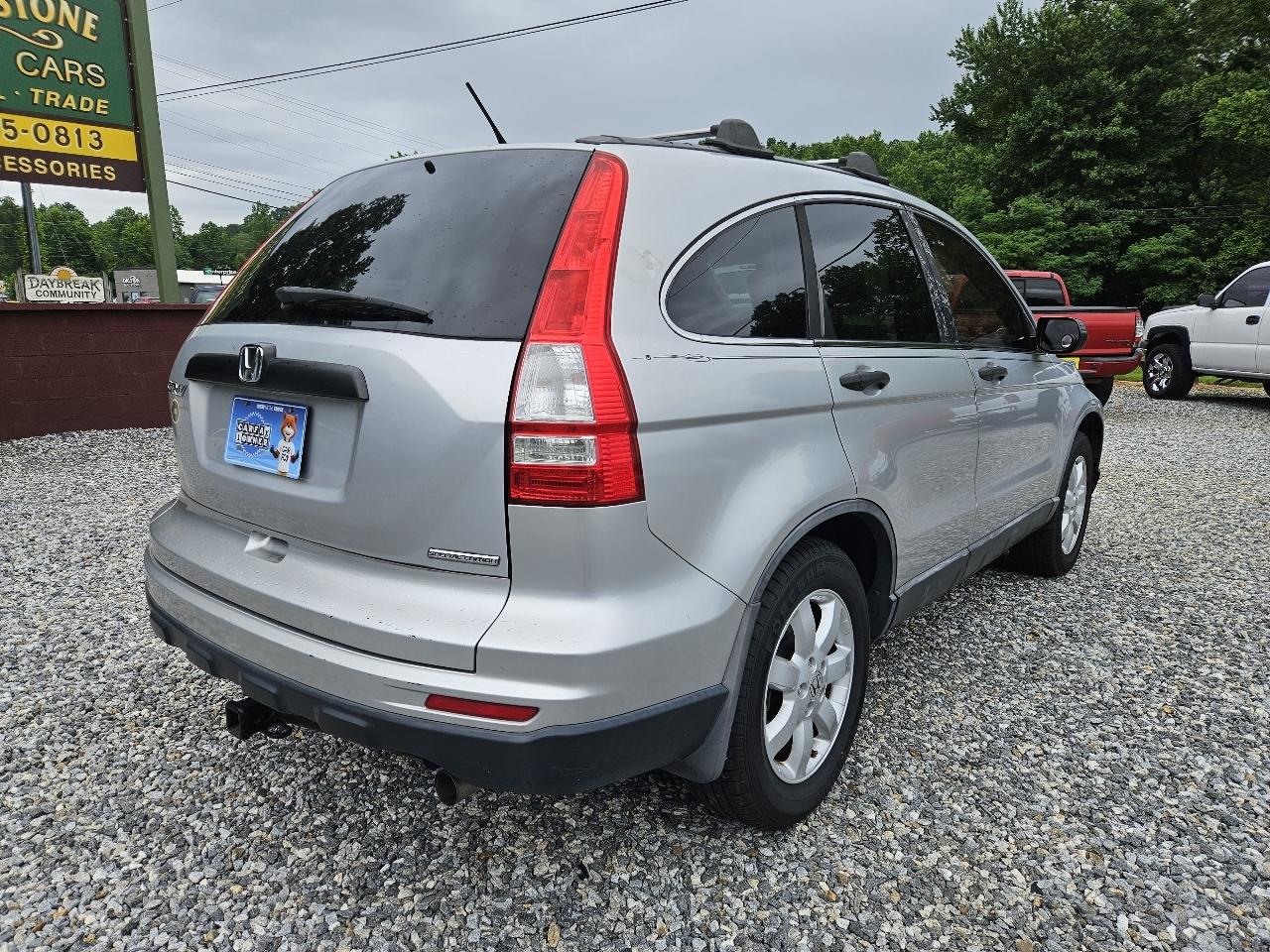 Honda CR-V SE 2WD 5-Speed AT 2011