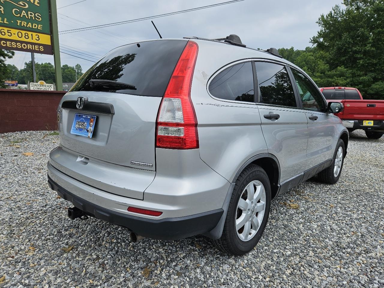 Honda CR-V SE 2WD 5-Speed AT 2011
