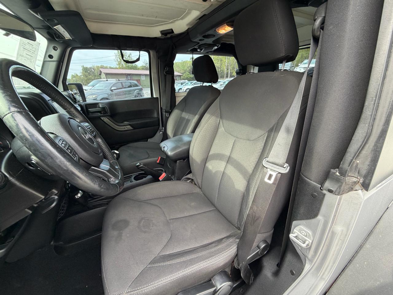 Jeep Wrangler Sport 4WD 2015