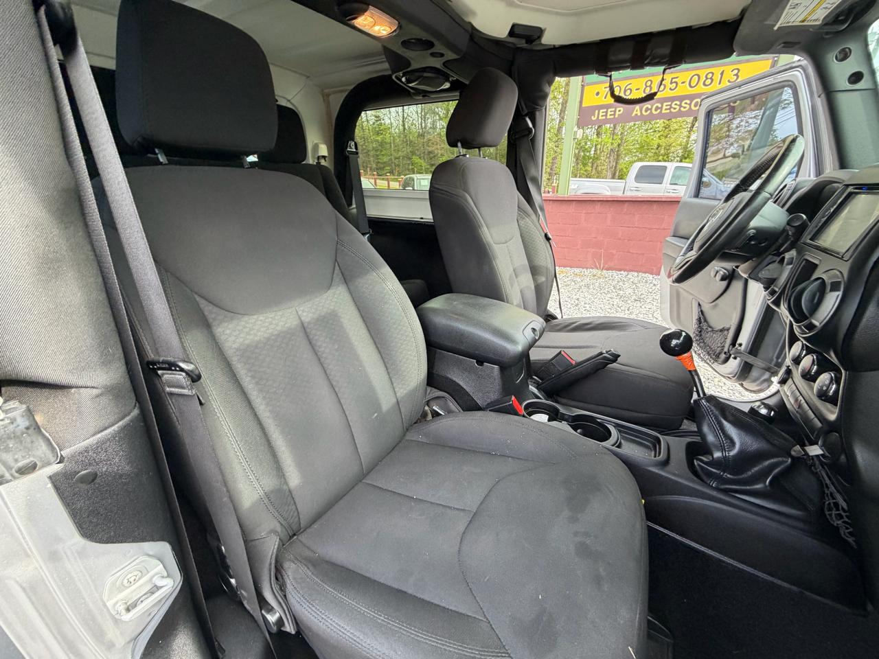 Jeep Wrangler Sport 4WD 2015