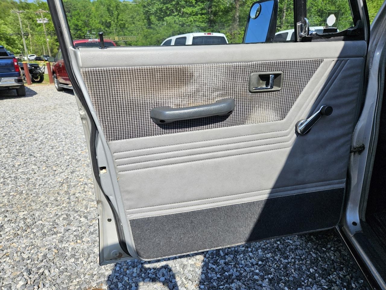 Dodge Raider Base 1987