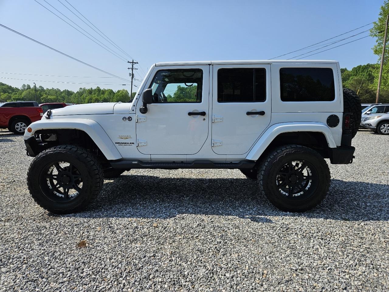 Jeep Wrangler Unlimited Sahara 4WD 2014