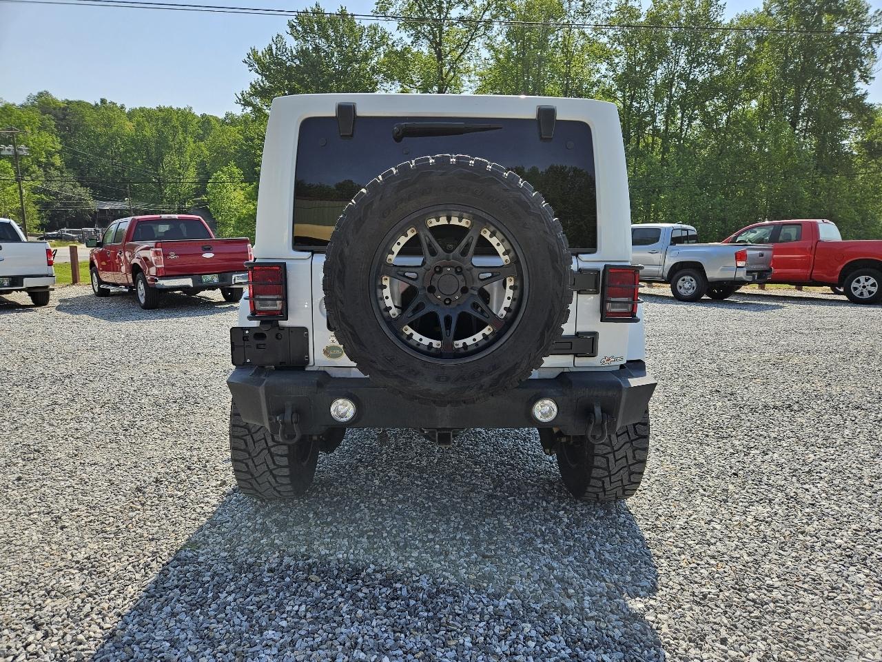Jeep Wrangler Unlimited Sahara 4WD 2014