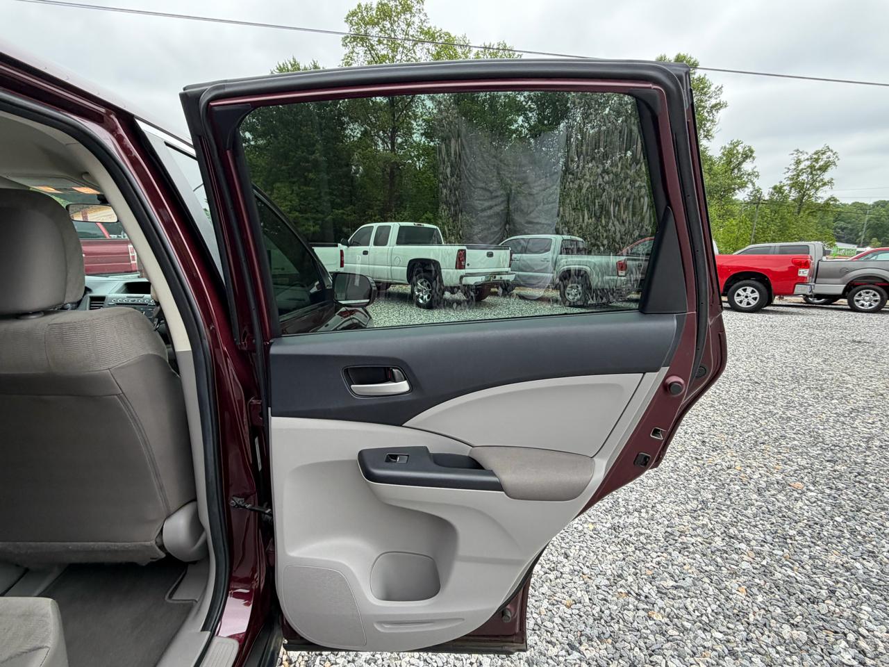 Honda CR-V LX 2WD 5-Speed AT 2014