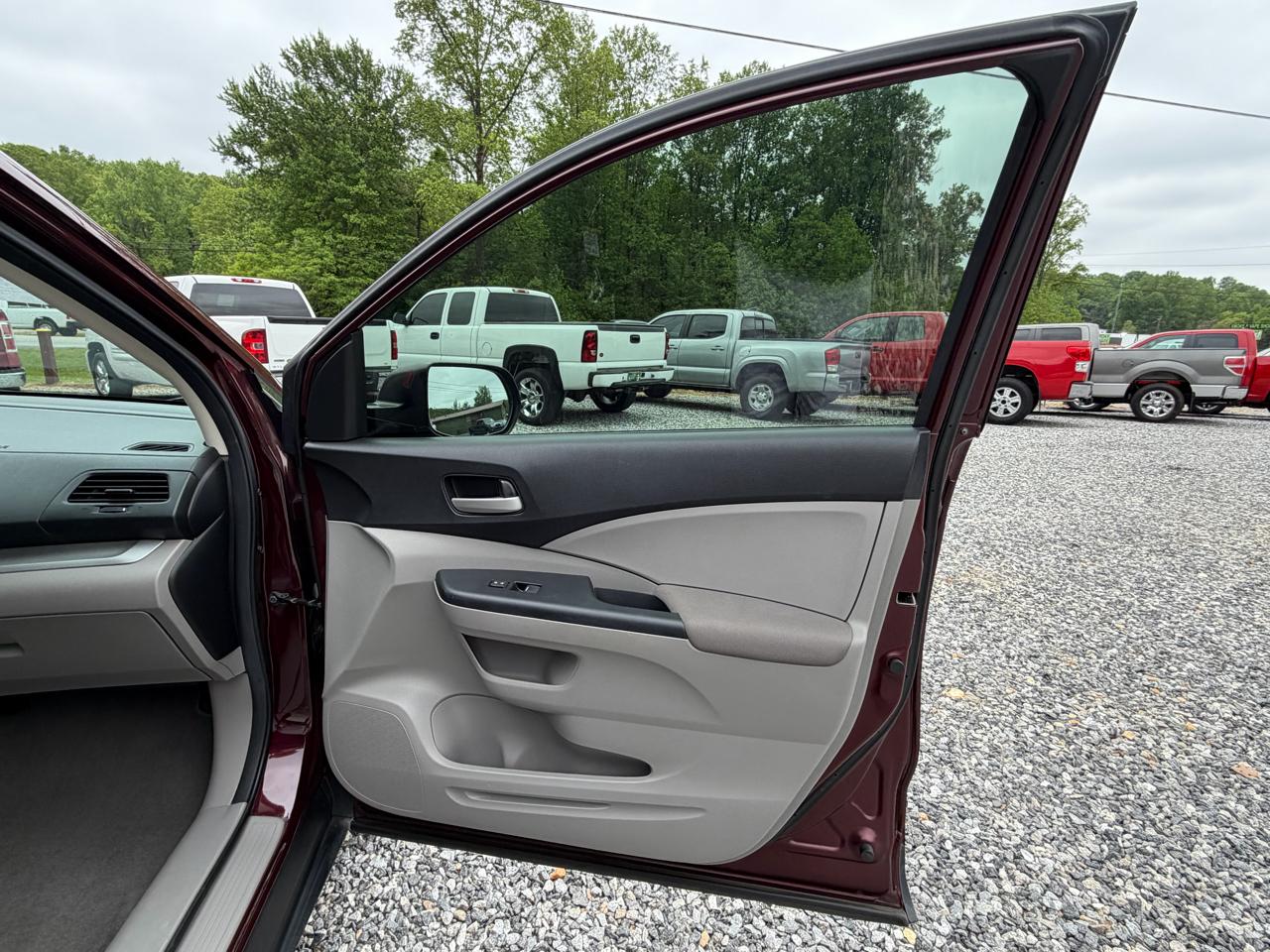 Honda CR-V LX 2WD 5-Speed AT 2014