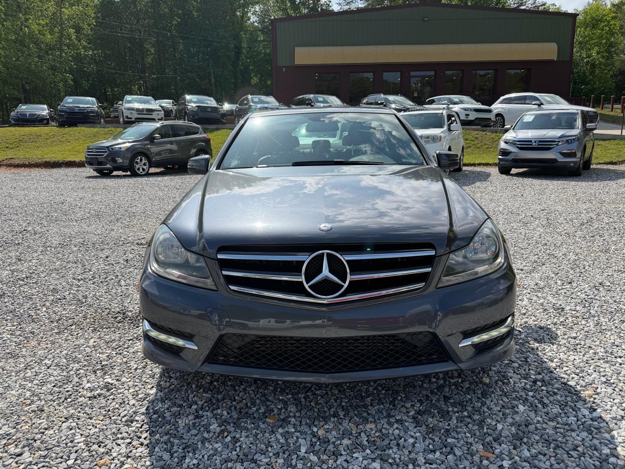 Mercedes-Benz C-Class C250 Luxury Sedan 2014