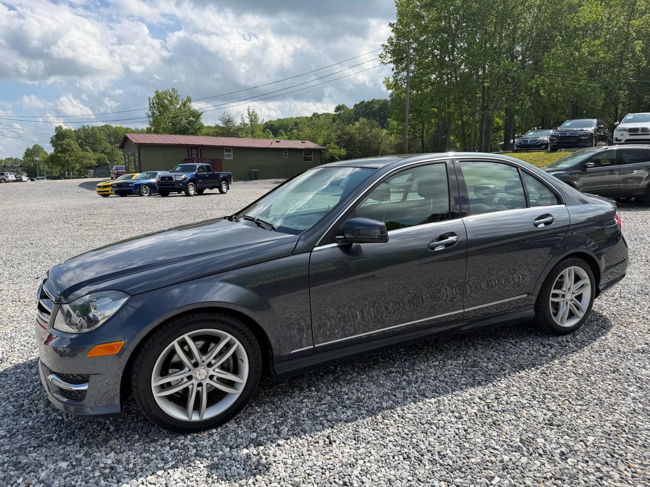 Mercedes-Benz C-Class C250 Luxury Sedan 2014
