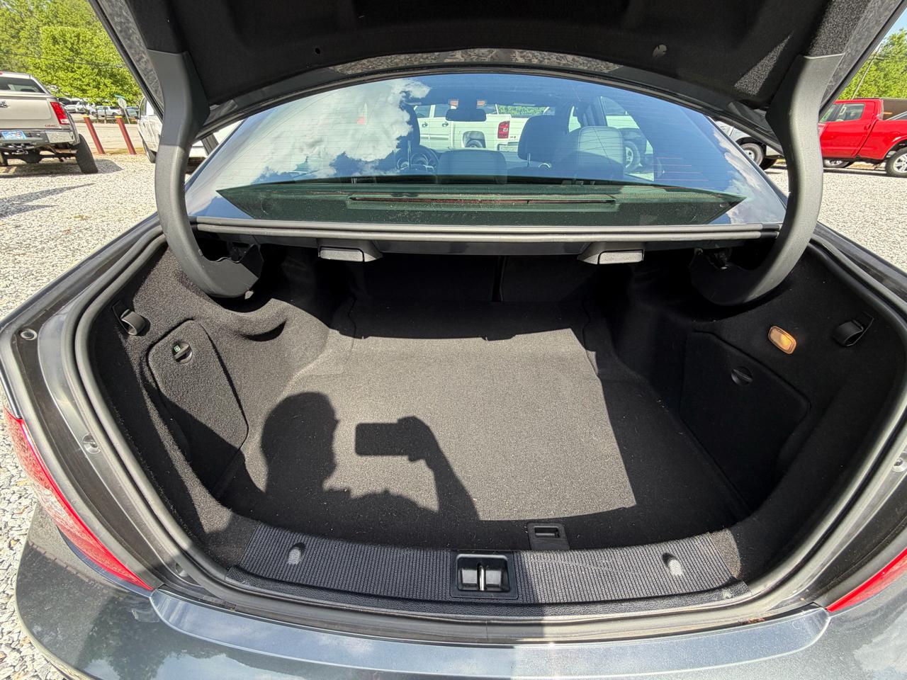 Mercedes-Benz C-Class C250 Luxury Sedan 2014