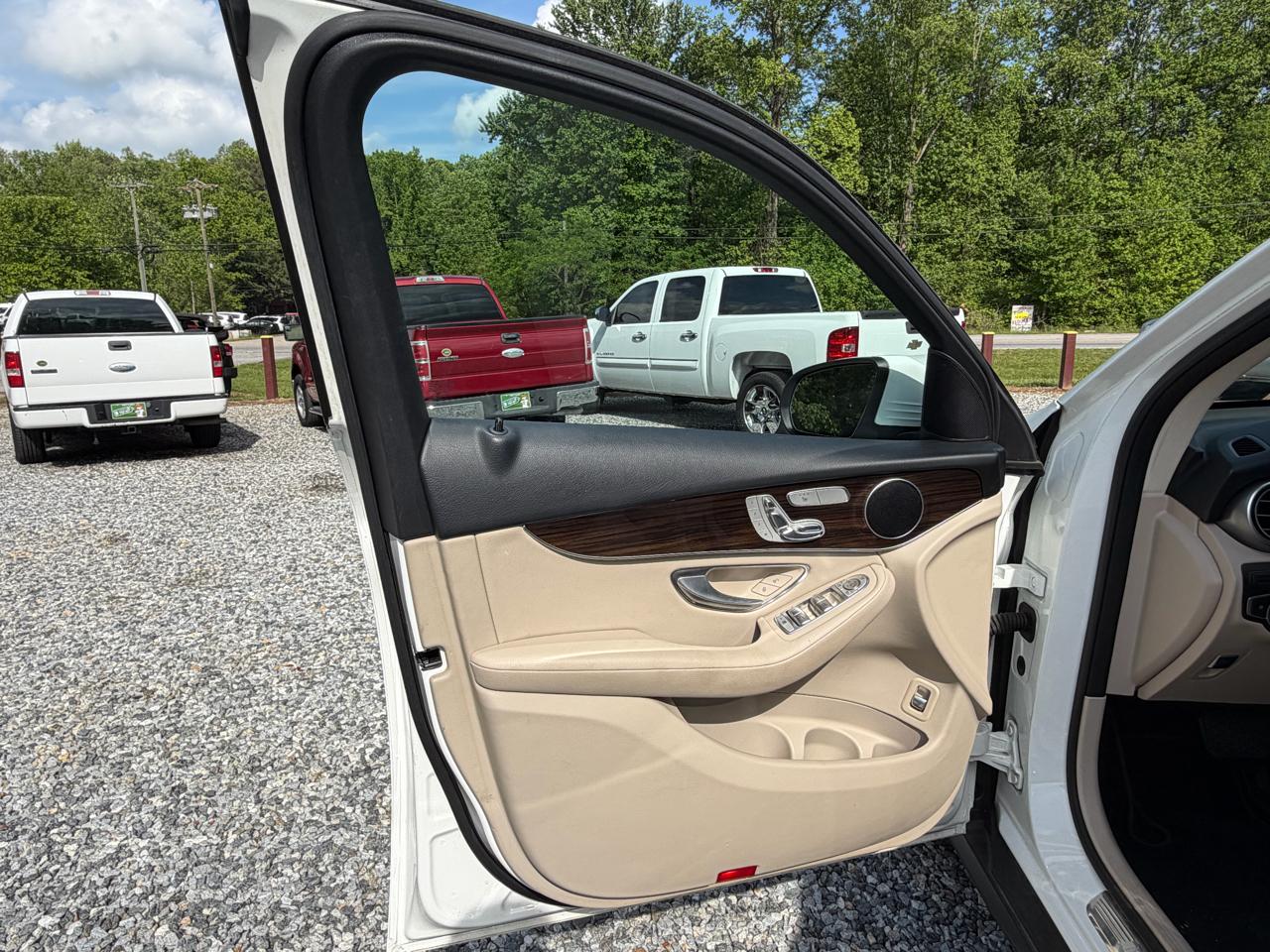 Mercedes-Benz GLC-Class GLC300 2017