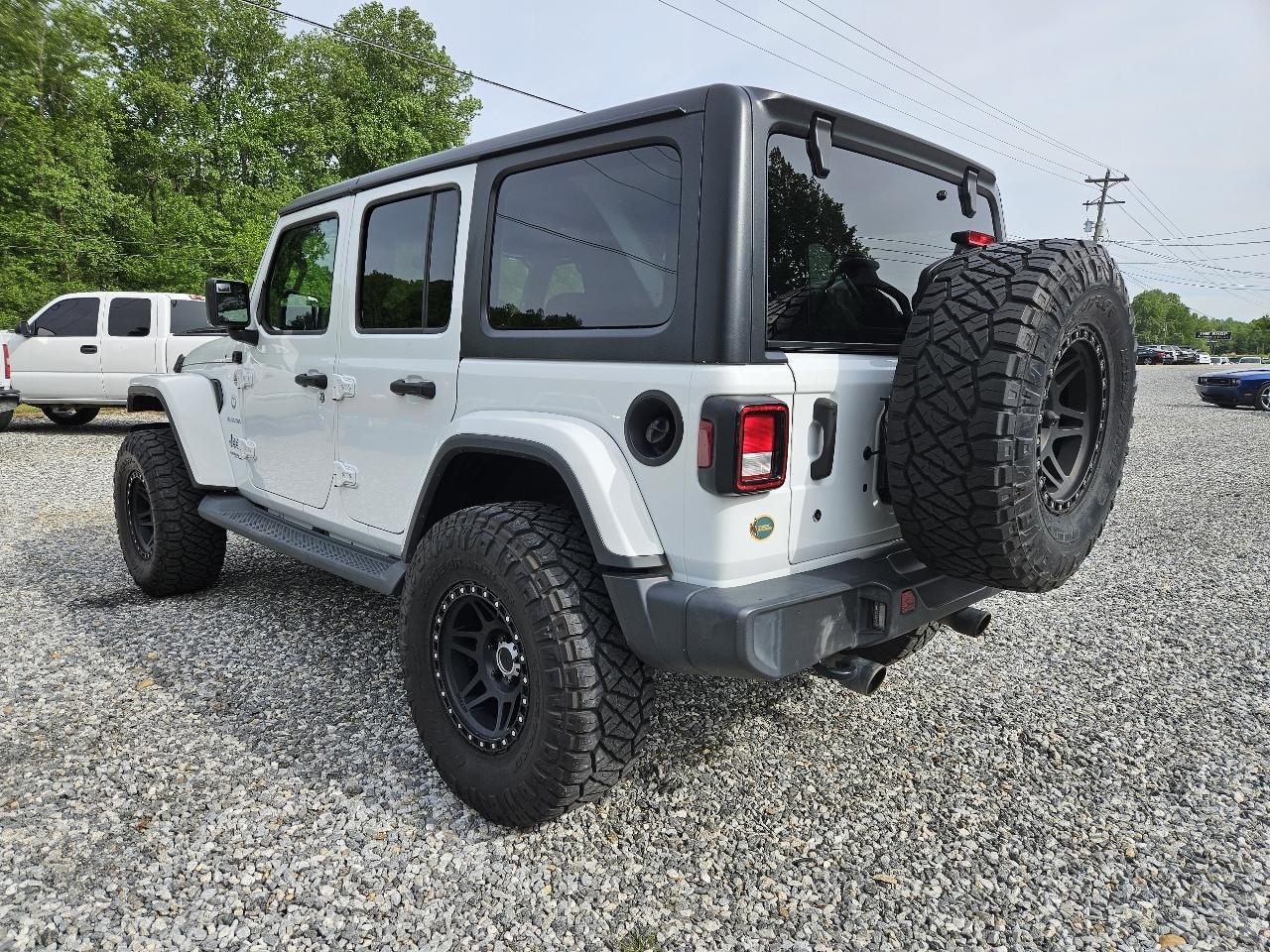 Jeep Wrangler Unlimited Sahara 2018