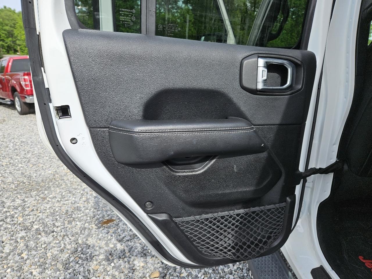 Jeep Wrangler Unlimited Sahara 2018