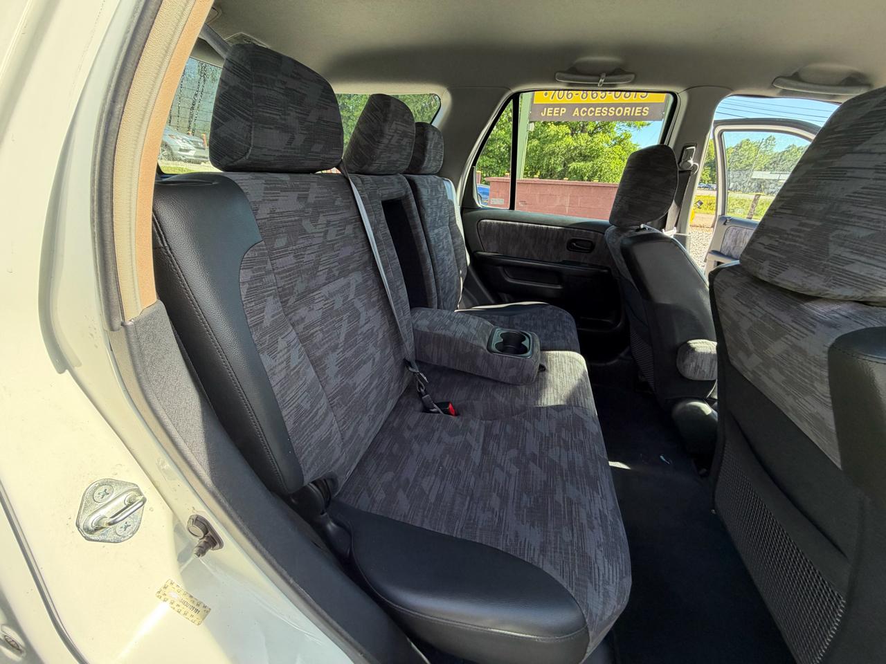 Honda CR-V LX 2WD 2003