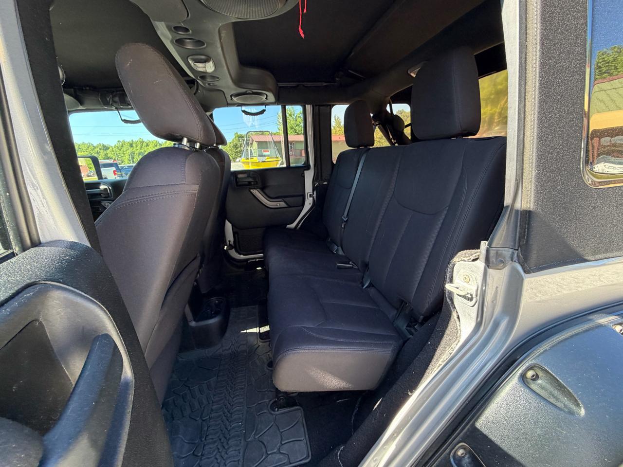 Jeep Wrangler Unlimited Sport 4WD 2014