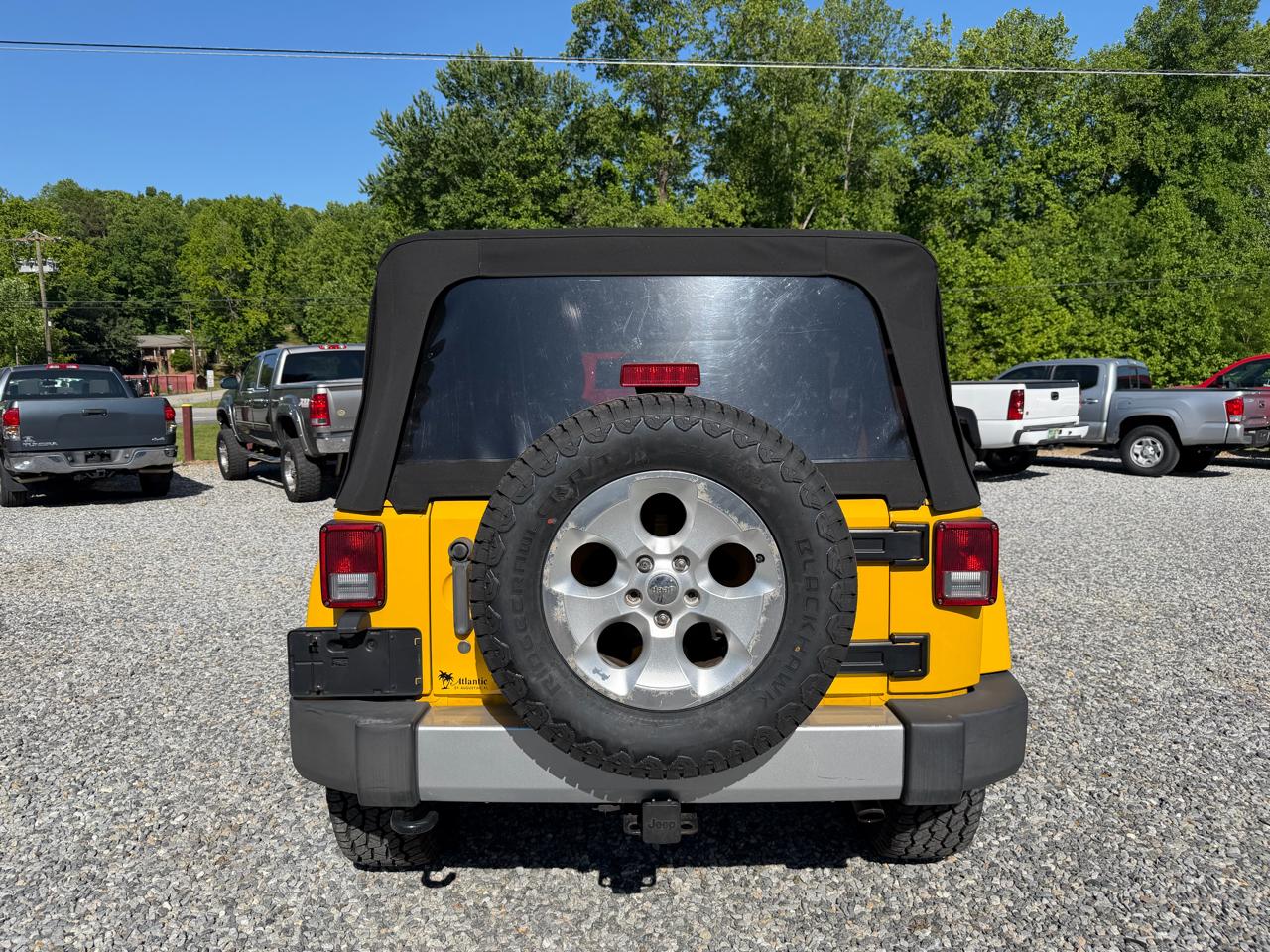 Jeep Wrangler Unlimited Sahara 4WD 2015
