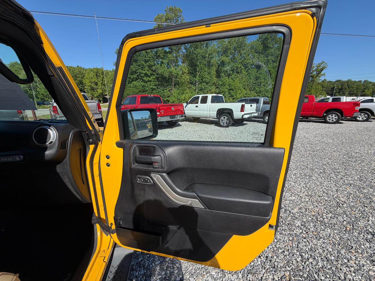 Jeep Wrangler Unlimited Sahara 4WD 2015