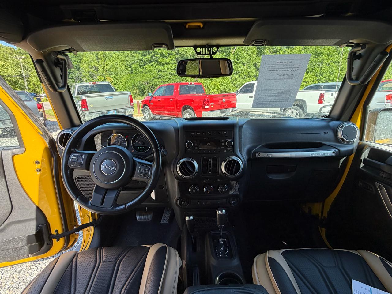 Jeep Wrangler Unlimited Sahara 4WD 2015