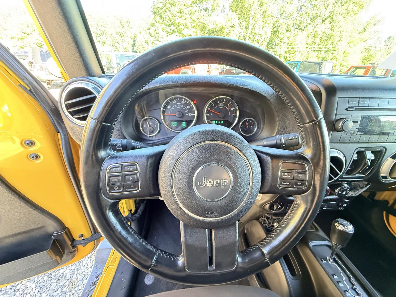 Jeep Wrangler Unlimited Sahara 4WD 2015