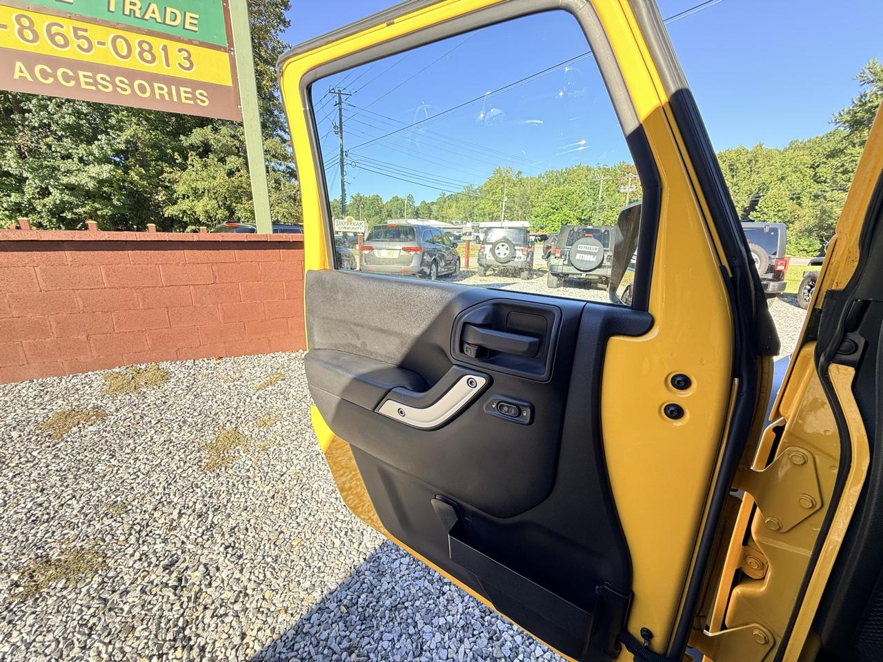 Jeep Wrangler Unlimited Sahara 4WD 2015