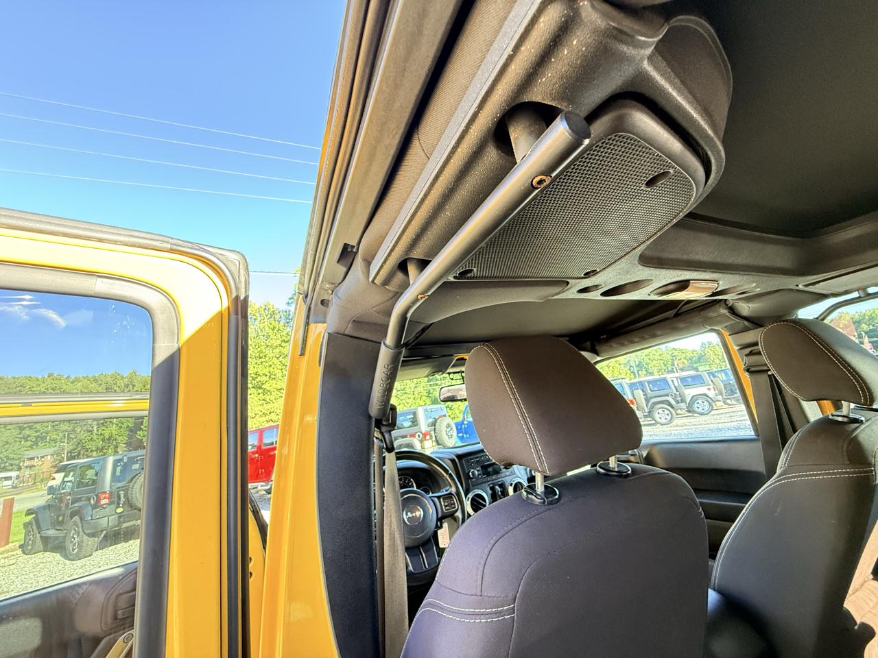 Jeep Wrangler Unlimited Sahara 4WD 2015