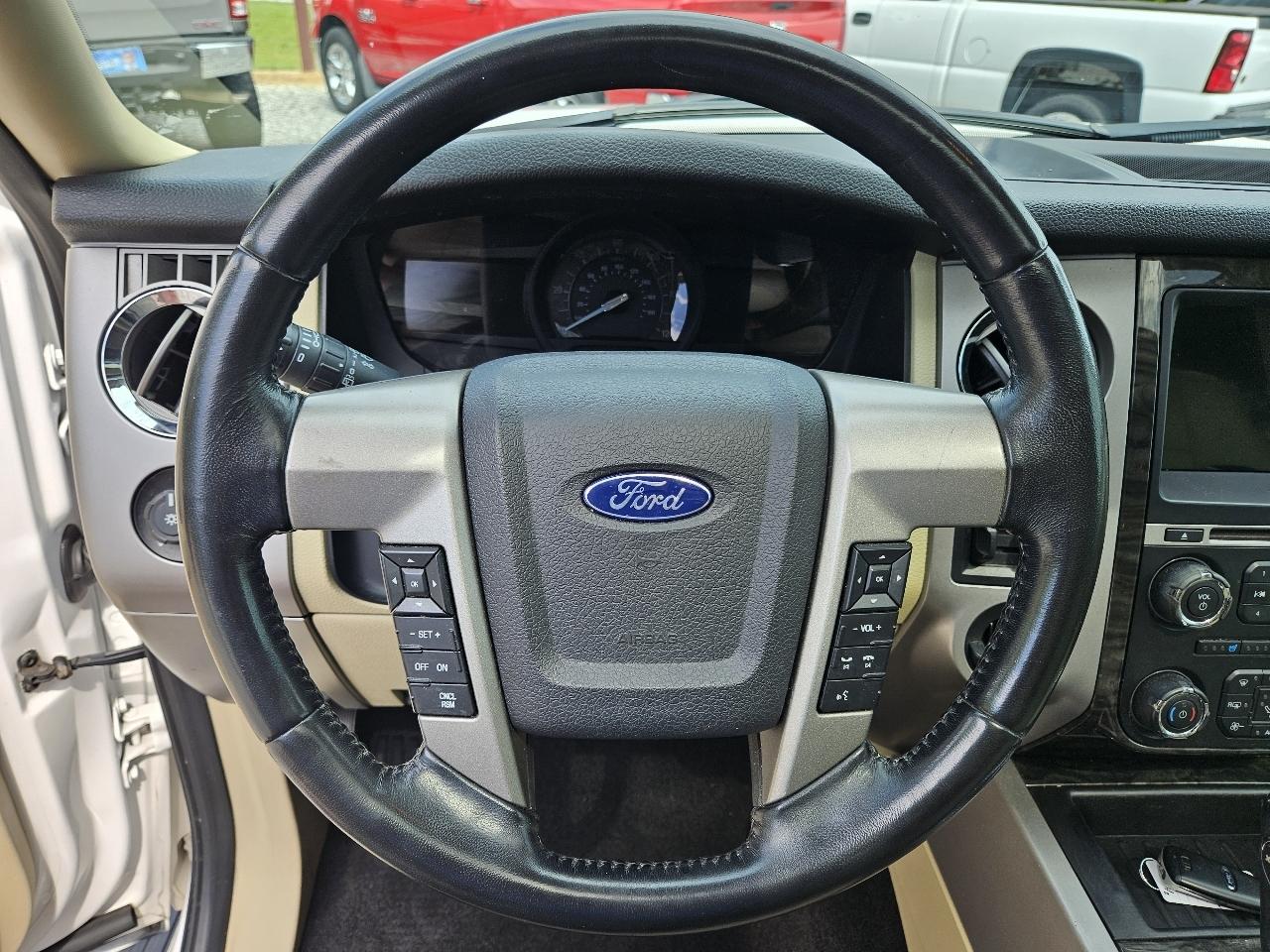 Ford Expedition Limited 2WD 2017