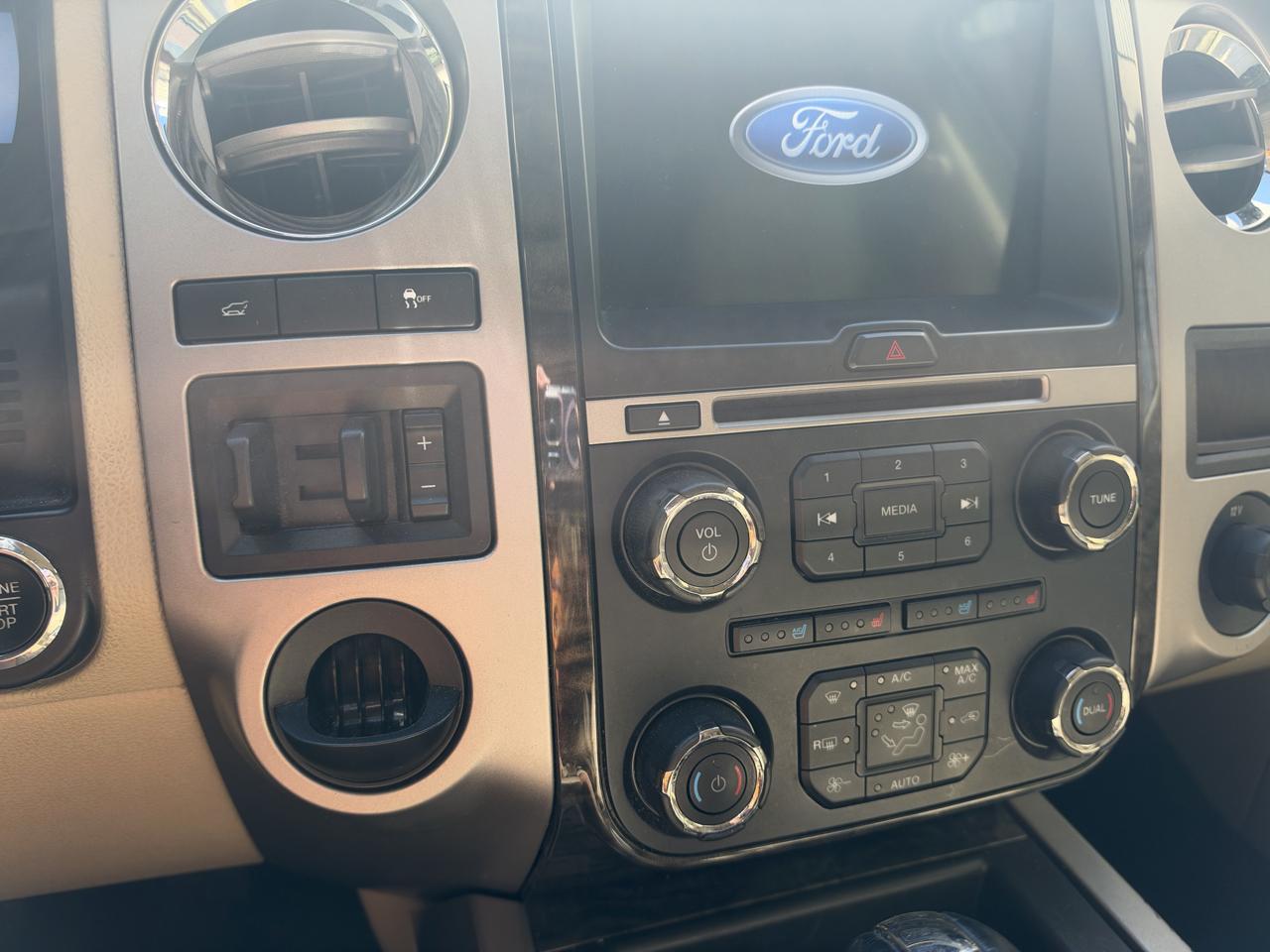 Ford Expedition Limited 2WD 2017