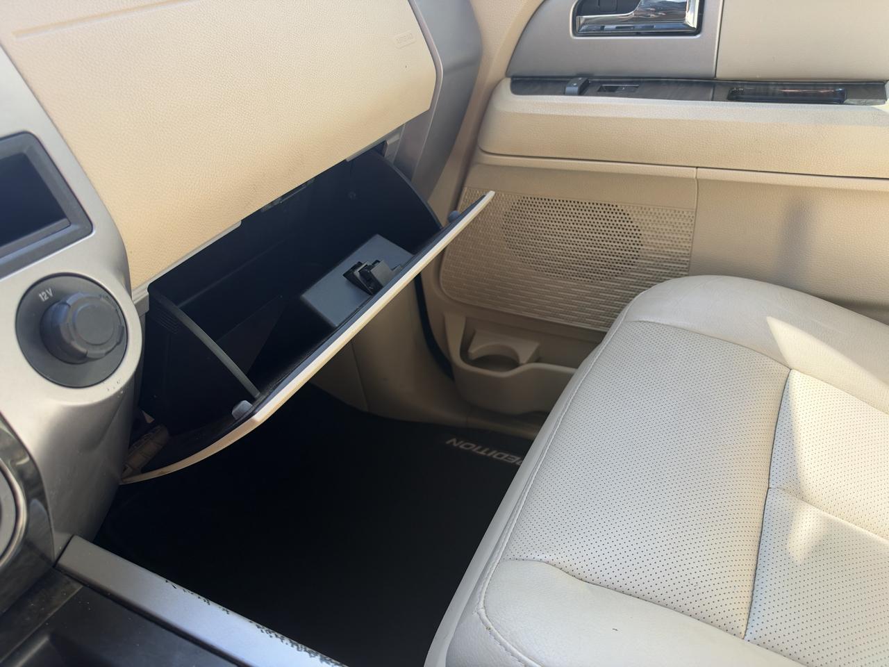 Ford Expedition Limited 2WD 2017