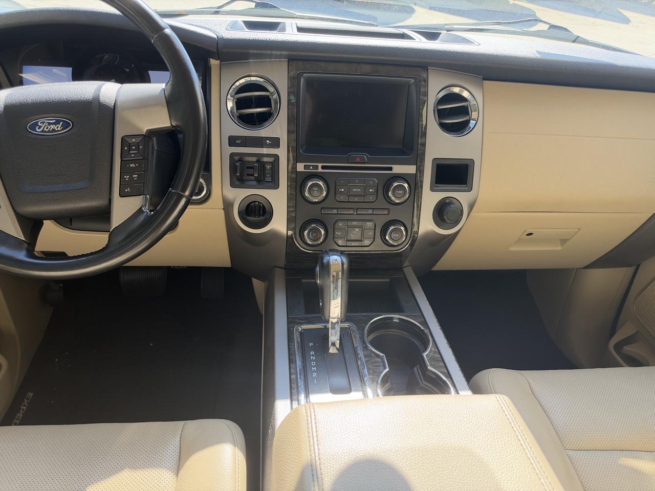Ford Expedition Limited 2WD 2017