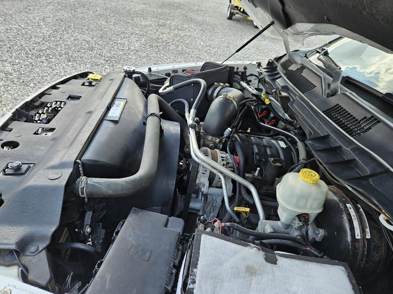 RAM 1500 Tradesman Crew Cab SWB 2WD 2013