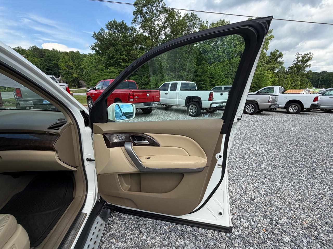 Acura MDX 6-Spd AT w/Tech and Entertainment Package 2012
