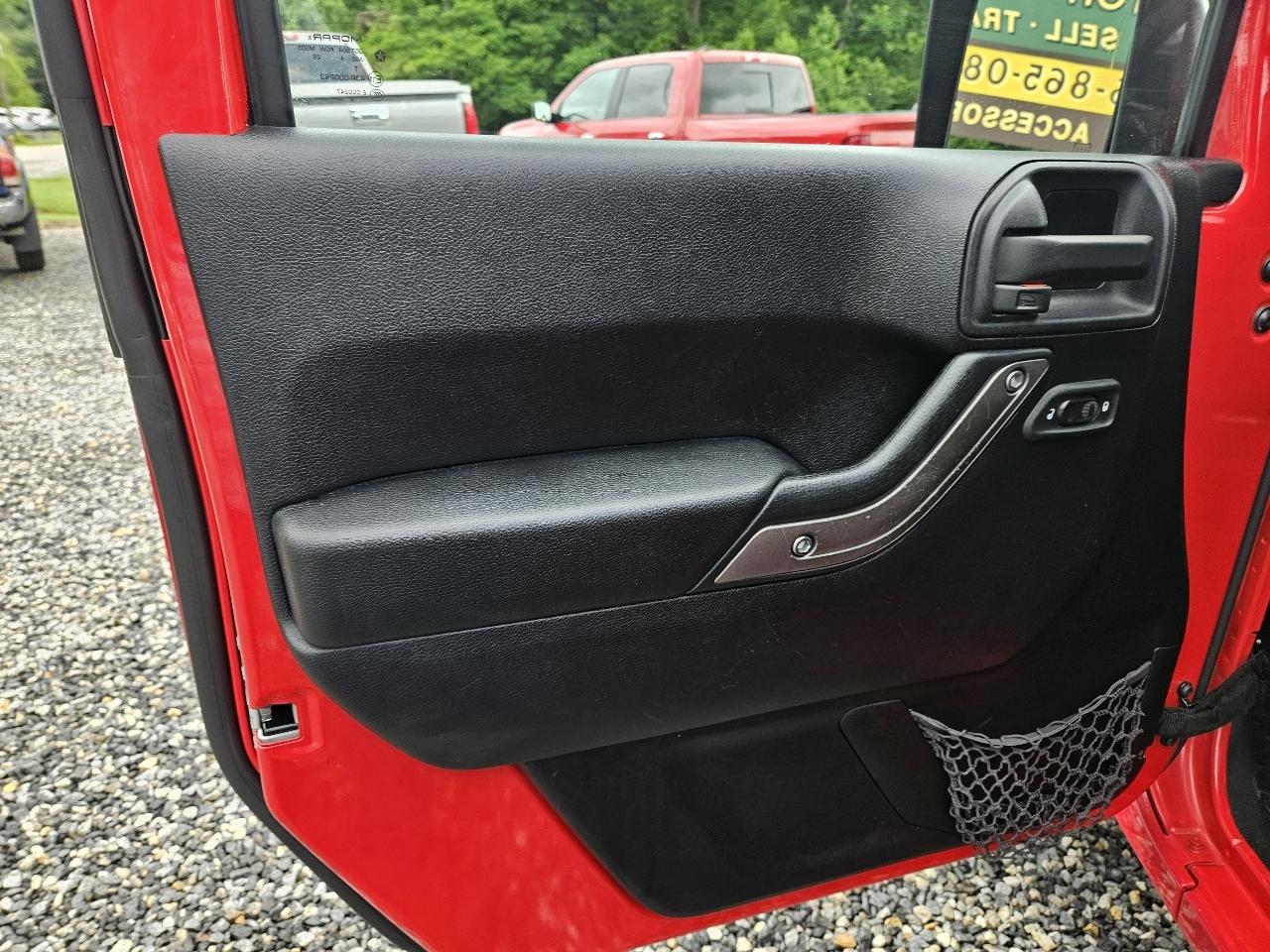 Jeep Wrangler Sport 4WD 2014