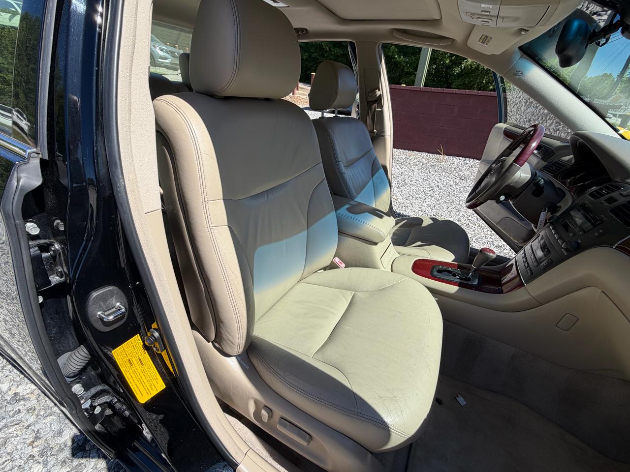 Lexus ES 300 Sedan 2003
