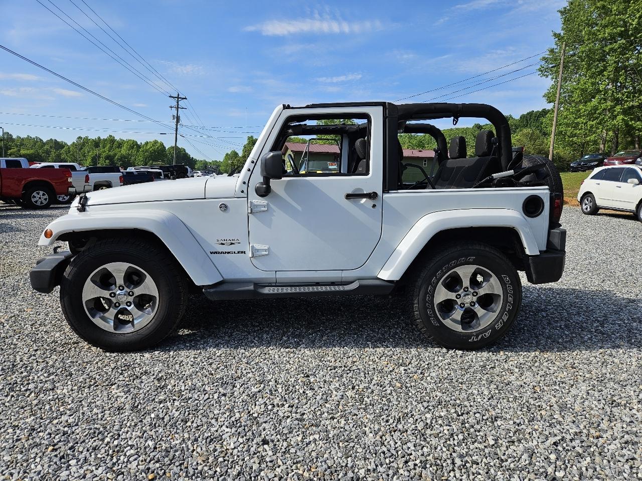 Jeep Wrangler Sahara 4WD 2017