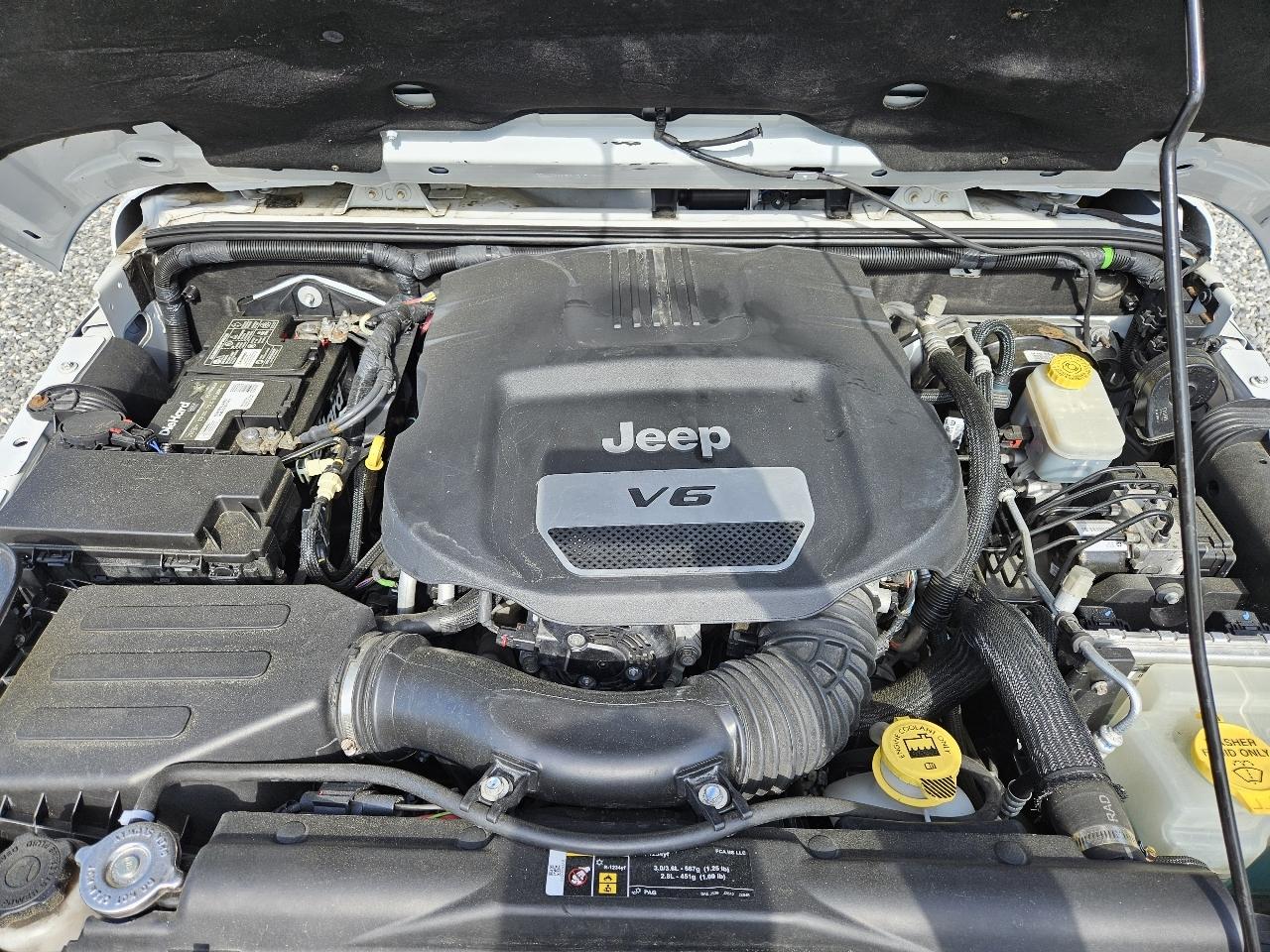 Jeep Wrangler Sahara 4WD 2017