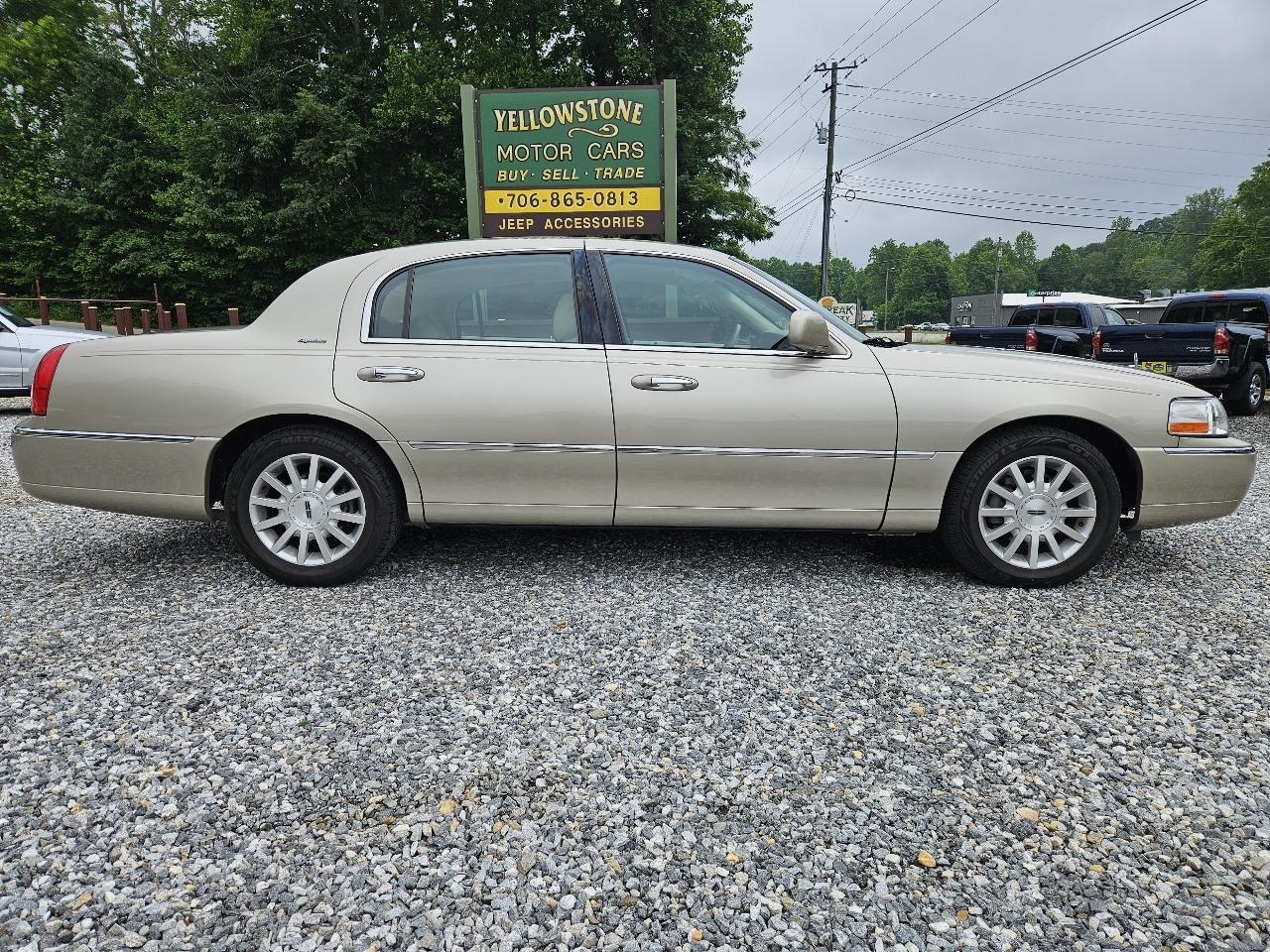 Lincoln Town Car Signature 2007