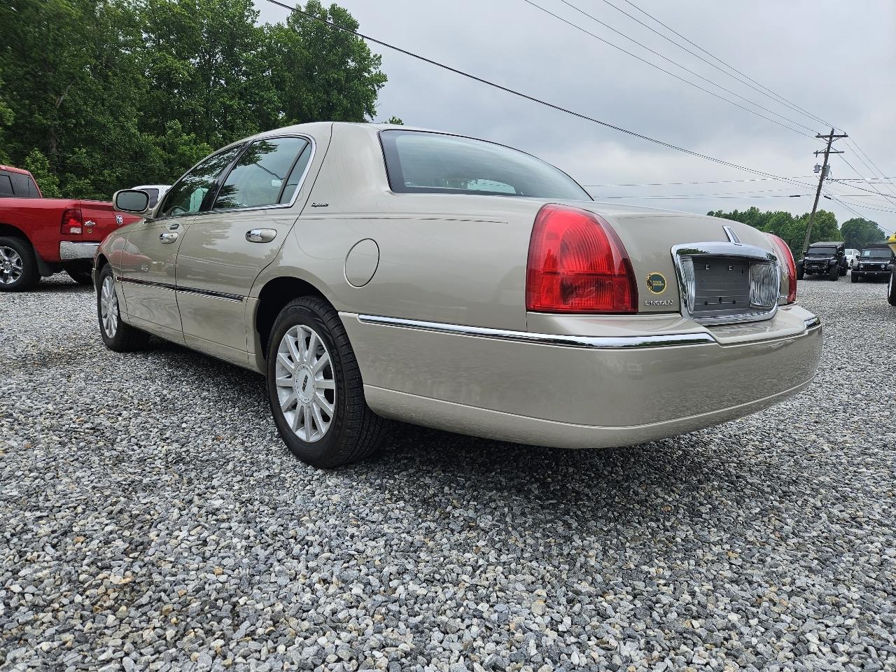 Lincoln Town Car Signature 2007