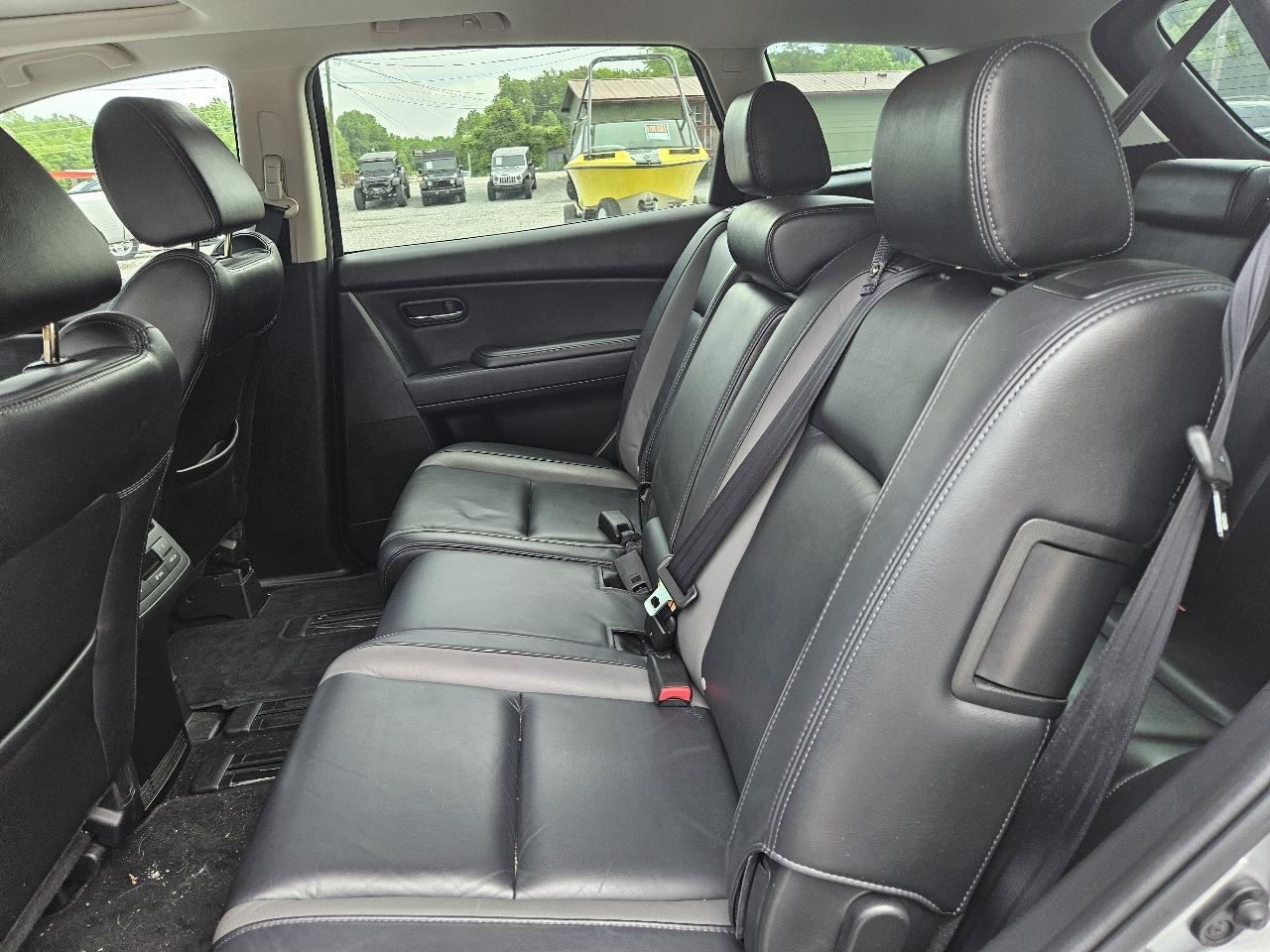 Mazda CX-9 Touring AWD 2011