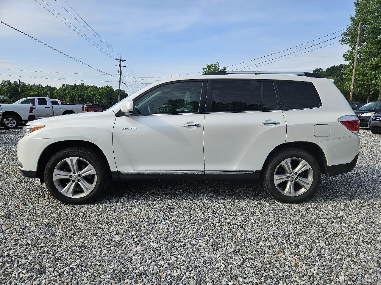 Toyota Highlander Limited 2WD 2013