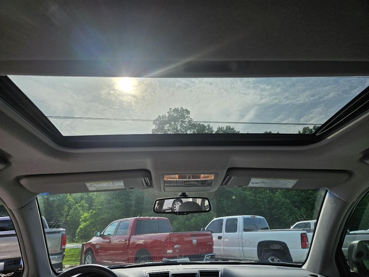 Toyota Highlander Limited 2WD 2013