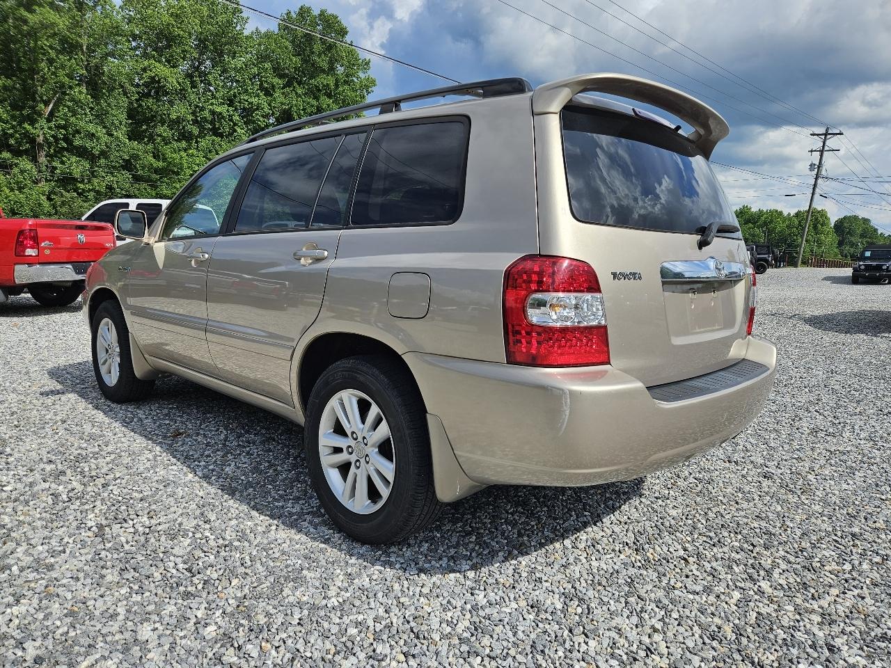 Toyota Highlander Hybrid Limited 2WD 2006