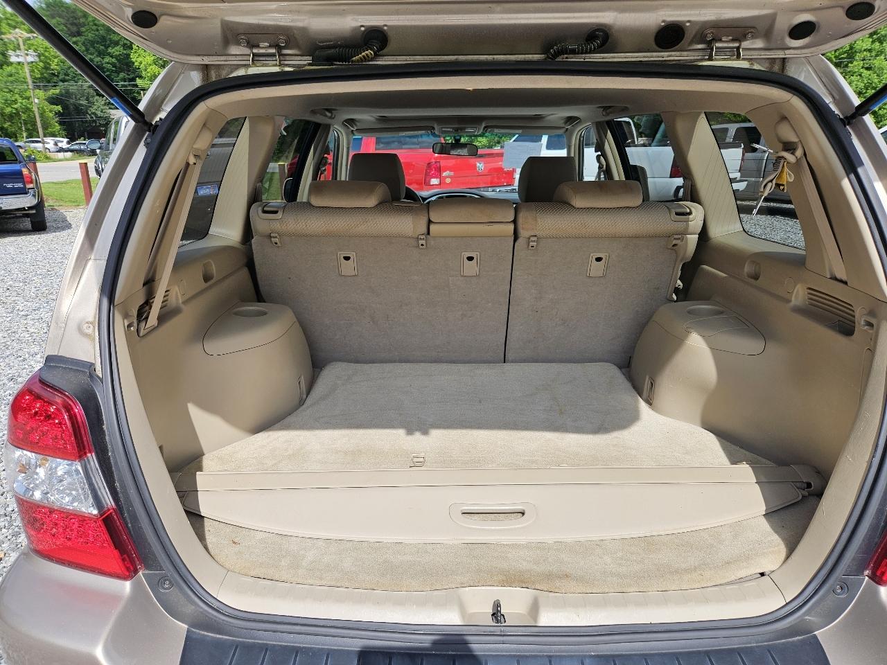 Toyota Highlander Hybrid Limited 2WD 2006