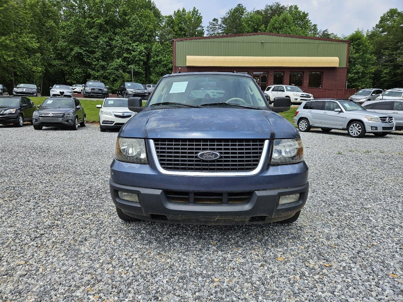 Ford Expedition XLT 2WD 2005