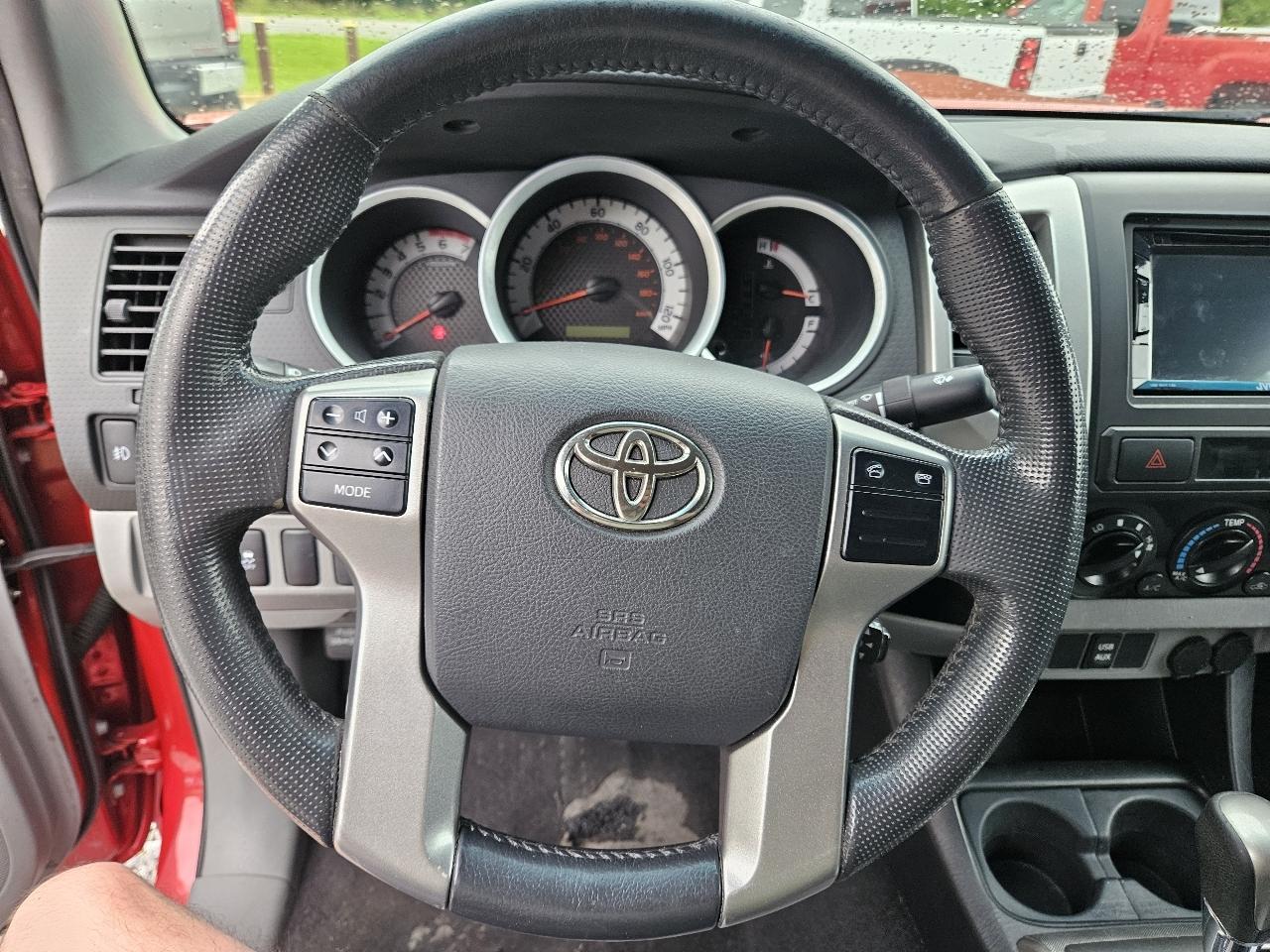 Toyota Tacoma PreRunner Double Cab V6 Auto 2WD 2013