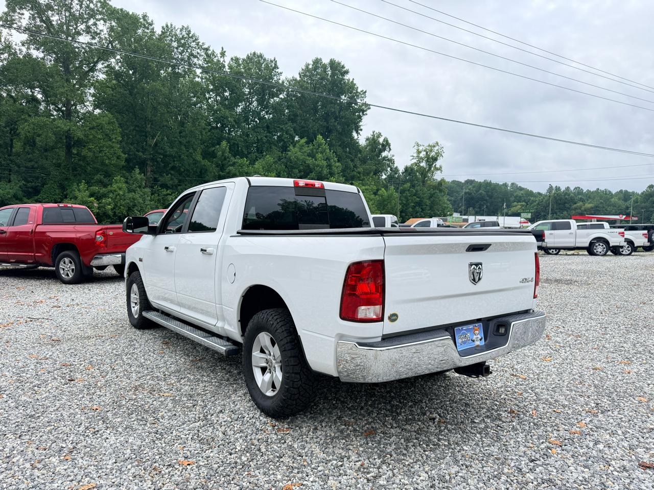 RAM 1500 SLT Crew Cab SWB 4WD 2017