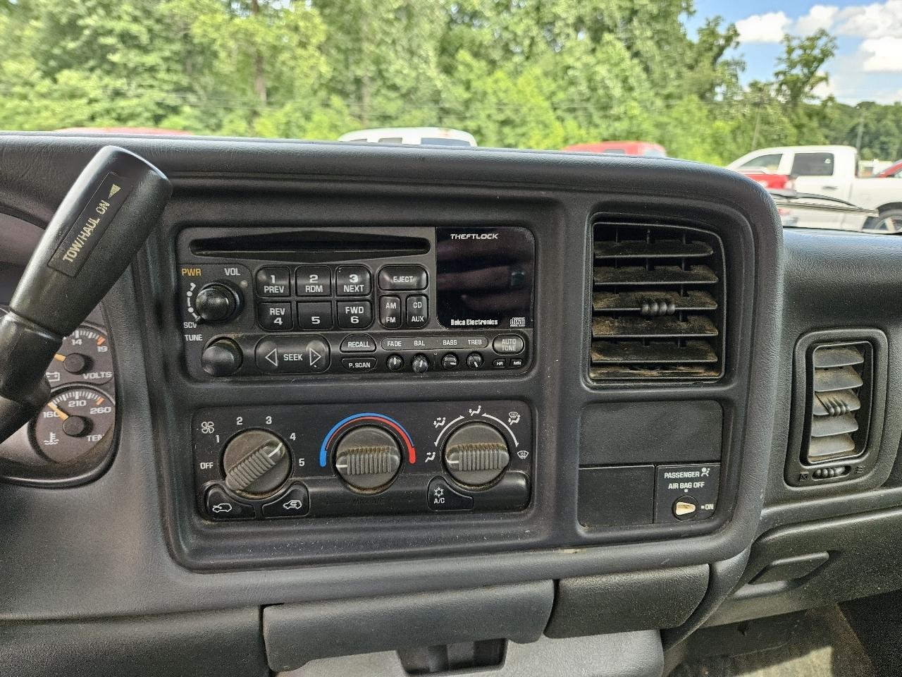 Chevrolet Silverado 1500 Reg. Cab Short Bed 2WD 2000