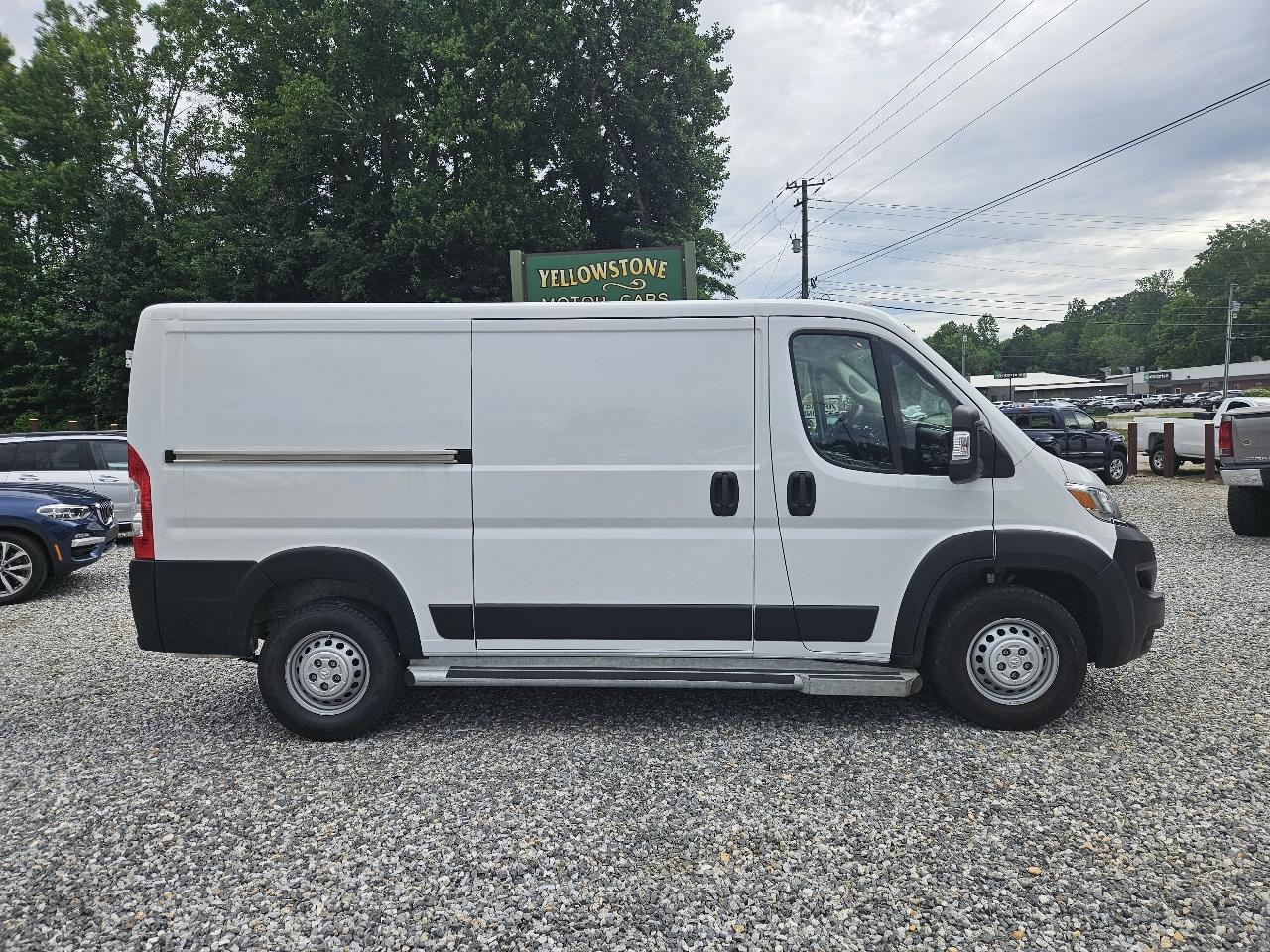 RAM Promaster 2500 Low Roof 2025
