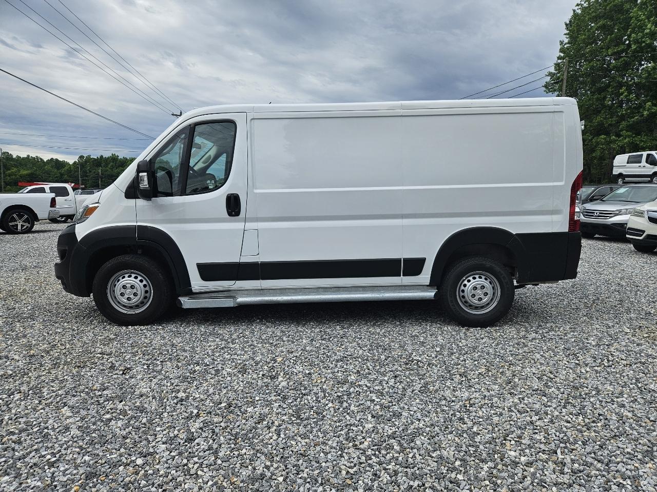 RAM Promaster 2500 Low Roof 2025