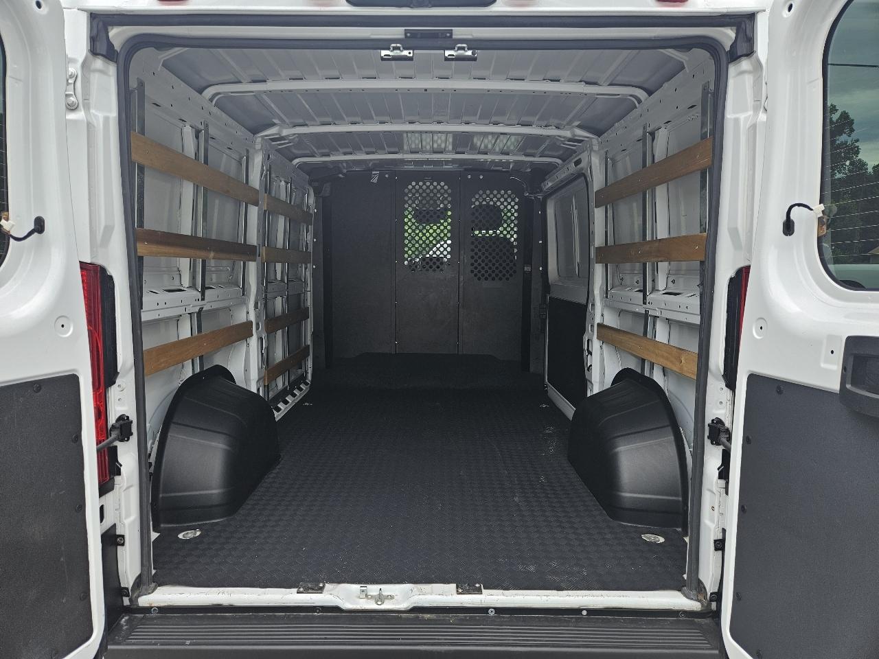 RAM Promaster 2500 Low Roof 2025