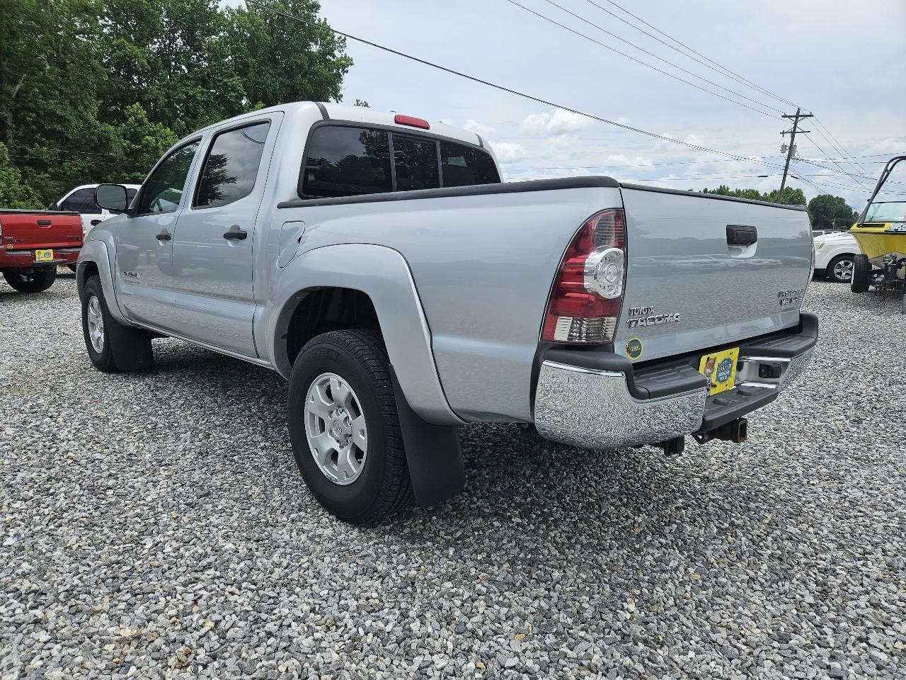 Toyota Tacoma PreRunner Double Cab V6 Auto 2WD 2011