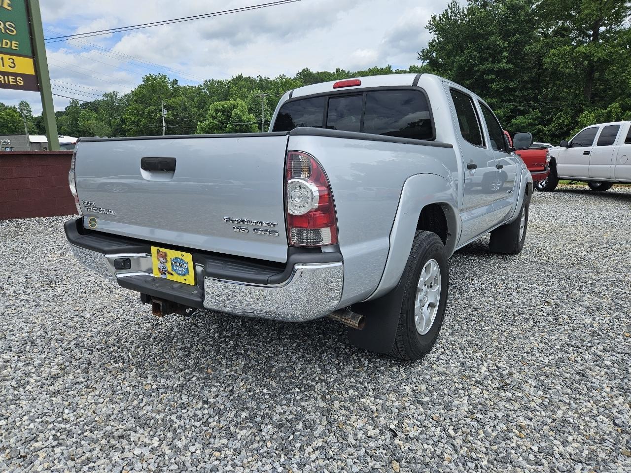 Toyota Tacoma PreRunner Double Cab V6 Auto 2WD 2011