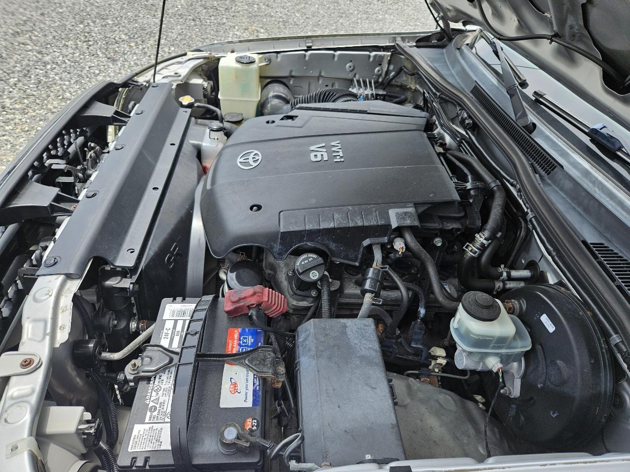Toyota Tacoma PreRunner Double Cab V6 Auto 2WD 2011